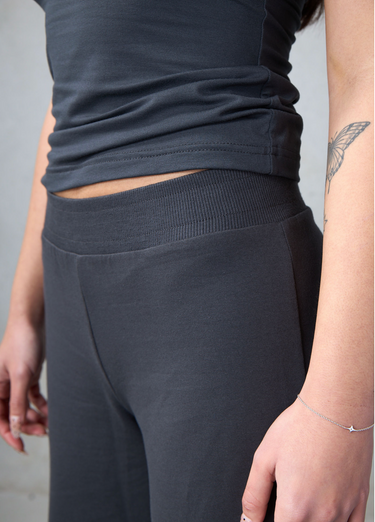 High Waisted Wide Leg Pants (01)